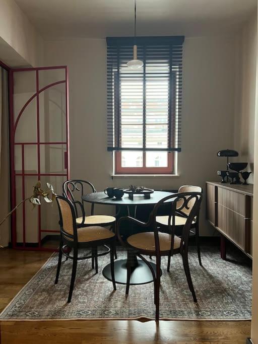 Entu Apartamenty Odrzanska Vratislav Exteriér fotografie